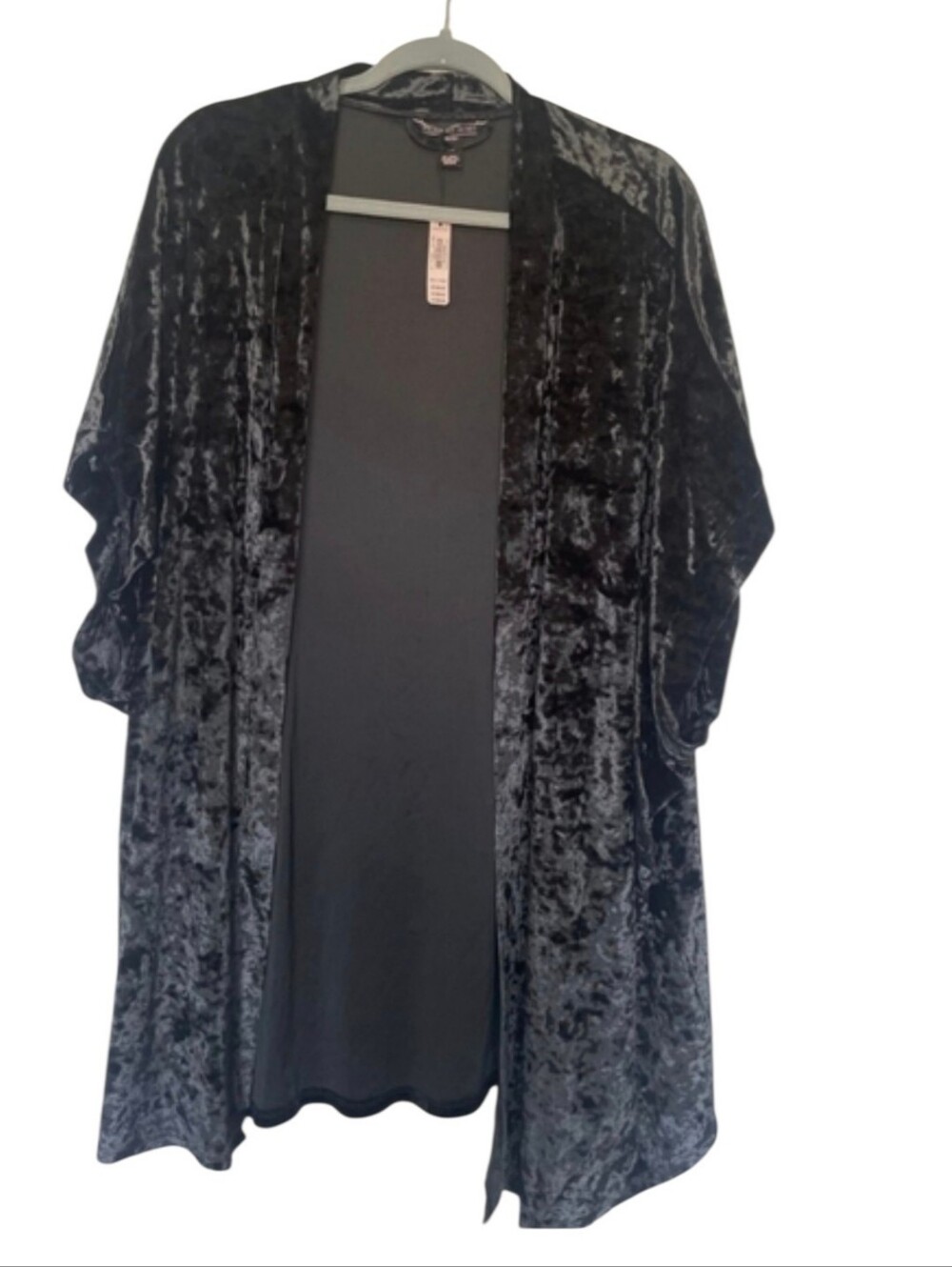 NWT Victoria Secret Size Medium/Large Black Velvet Open Front Kimono